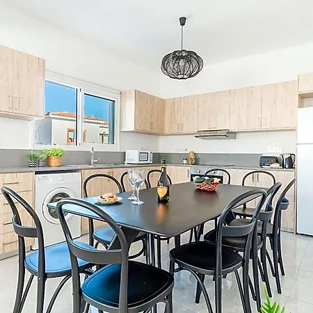 Ξενοδοχείο Gorgeous With Private Pool In The Sunsets Outside Just For Πάφος