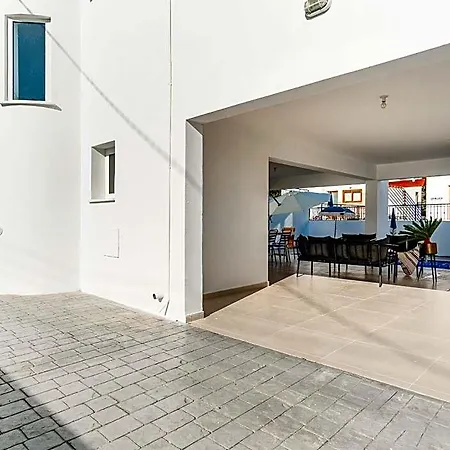 Ξενοδοχείο Gorgeous With Private Pool In The Sunsets Outside Just For Πάφος